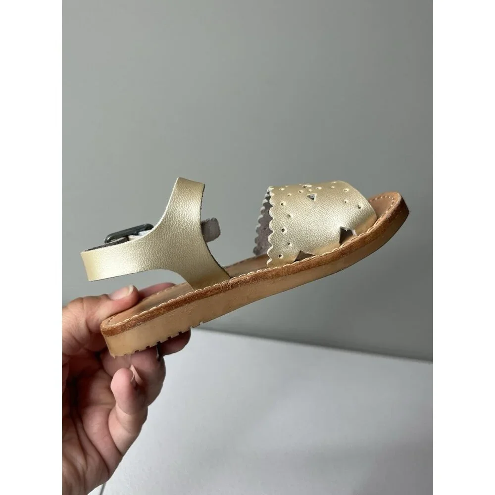 Freshly Picked Toddler Platinum Laguna Sandal Size‎ 5 With Box